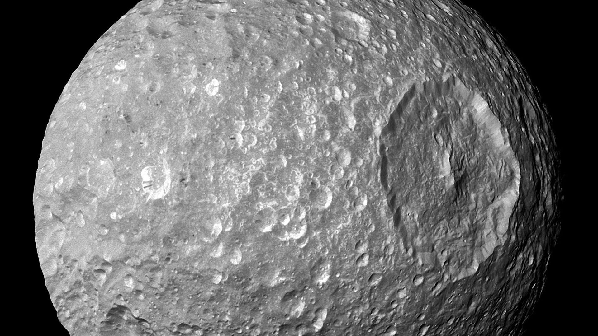 قمر ميماس الغامش يدور حول كوكب زحل  - سبوتنيك عربي, 1920, 23.01.2023