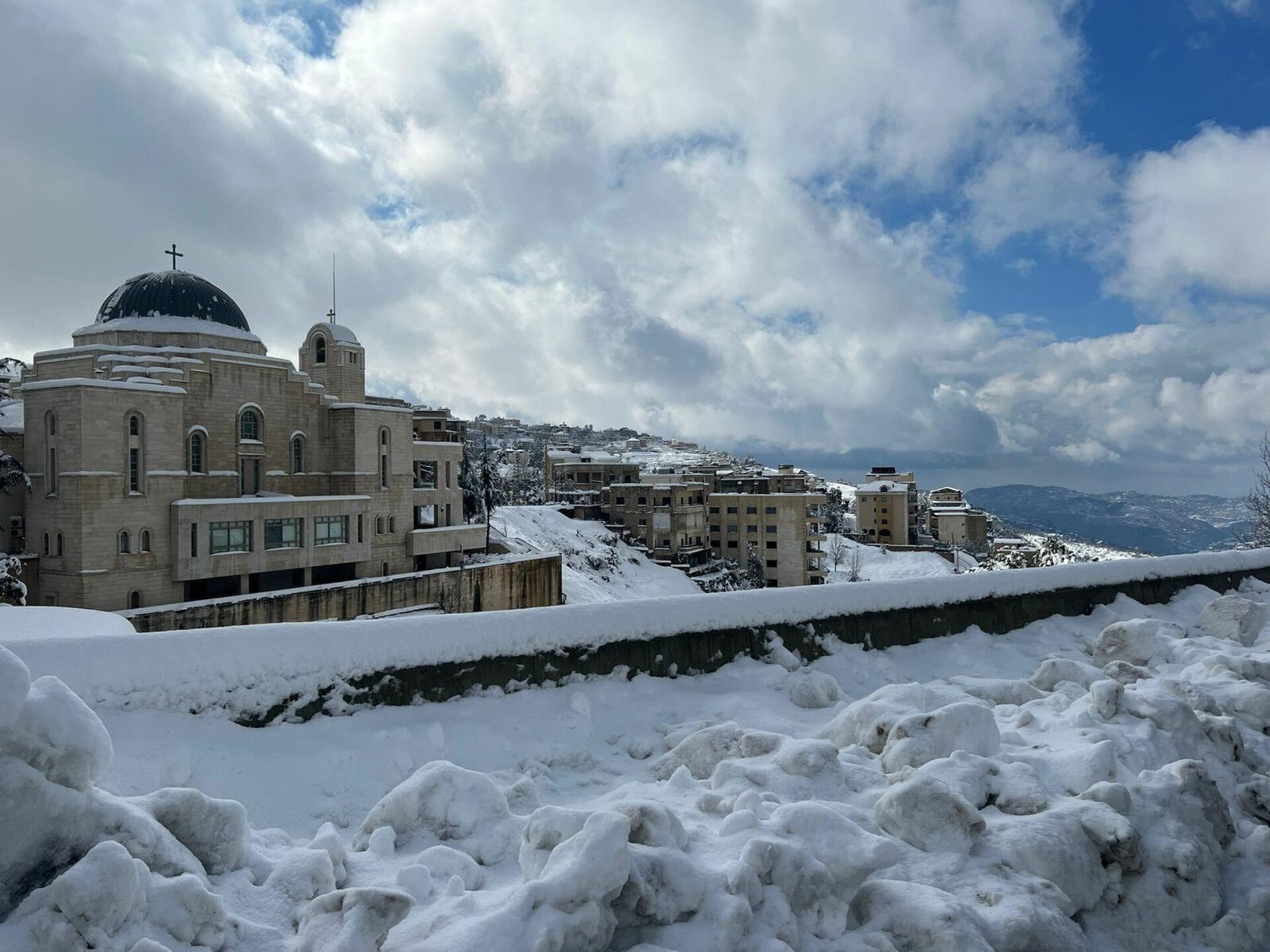 العاصمة الثلجية الأقوى على لبنان منذ أعوام - سبوتنيك عربي, 1920, 27.01.2022