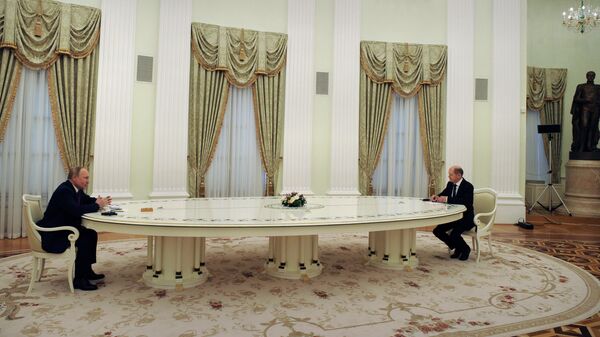 محادثات الرئيس الروسي فلاديمير بوتين مع مستشار ألمانيا أولاف شولتز  في موسكو، روسيا 15 فبراير 2022
 - سبوتنيك عربي