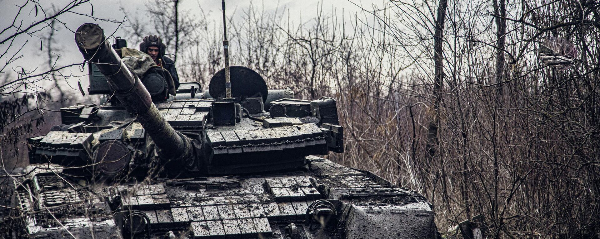 تعزيزات وتدريبات قوات الجيش الأوكراني في موقع غير معلوم، أوكرانيا 18 فبراير 2022 - سبوتنيك عربي, 1920, 21.02.2022