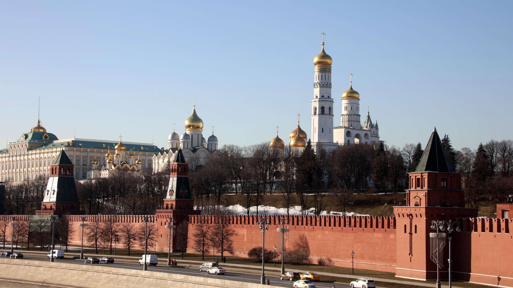 الكرملين: روسيا مستعدة للتوصل إلى حل سلمي بشأن أوكرانيا