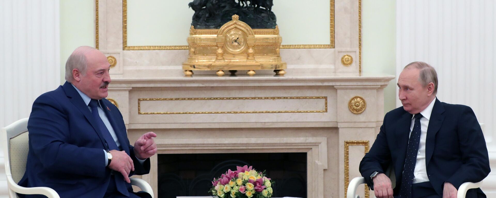لقاء الرئيس الروسي فلاديمير بوتين ونظيره البيلاروسي ألكسندر لوكاشينكو في الكرملين، موسكو، روسيا 11 مارس 2022 - سبوتنيك عربي, 1920, 14.05.2022