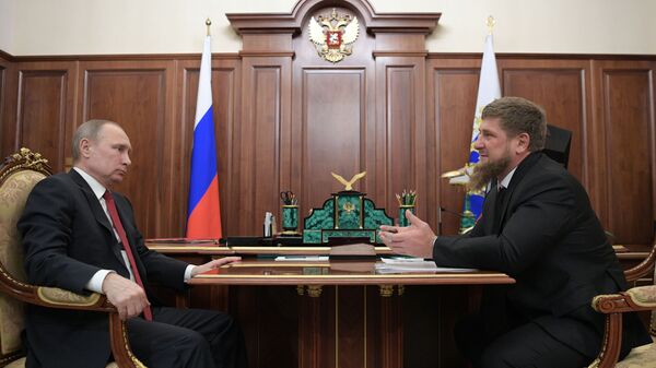 الرئيس الروسي فلاديمير بوتين ورئيس جمهورية الشيشان رمضان قديروف - سبوتنيك عربي