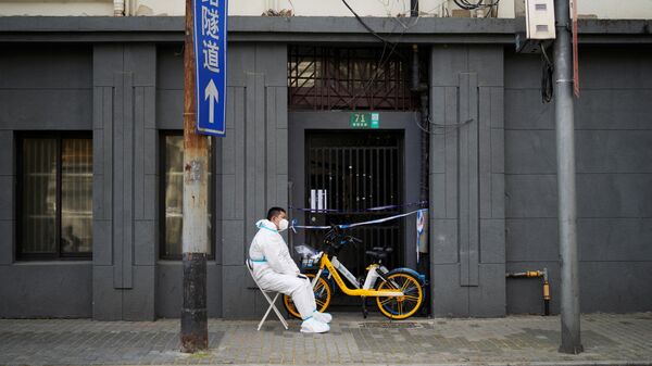 مشاهد من مدينة شنغهاي، مع بدء تنفيذ المرحلة الأولى من الإغلاق العام سبب تفشي فيروس كورونا المستجد من جديد في الصين، 30 مارس 2022 - سبوتنيك عربي