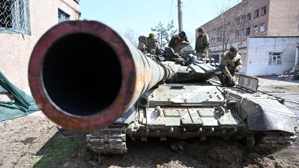 قوات جمهورية لوغانسك الشعبية في ماريوبول، أوكرانيا 5 أبريل 2022 - سبوتنيك عربي