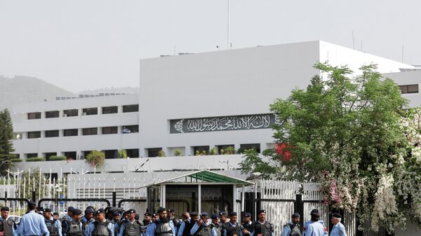 مقر البرلمان الباكستاني في إسلام أباد باكستان9 أبريل 2022 - سبوتنيك عربي