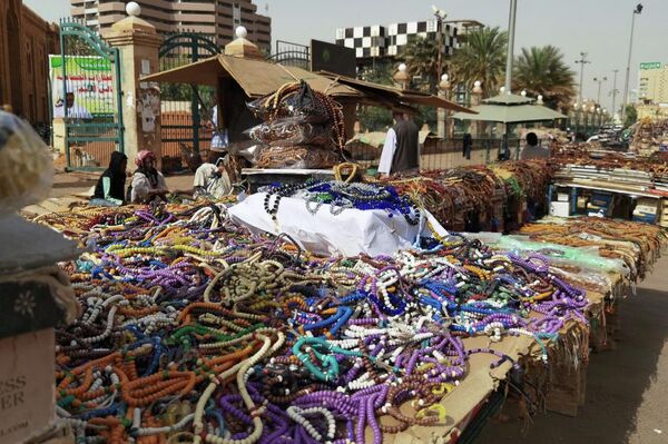 السبحة في السودان .. أثمن المقتنيات تزداد بريقا في رمضان - سبوتنيك عربي