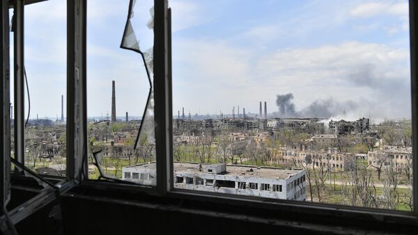 قصف معمل آزوفستال للمعادن في ماريوبول، اوكرانيا 3 مايو 2022 - سبوتنيك عربي