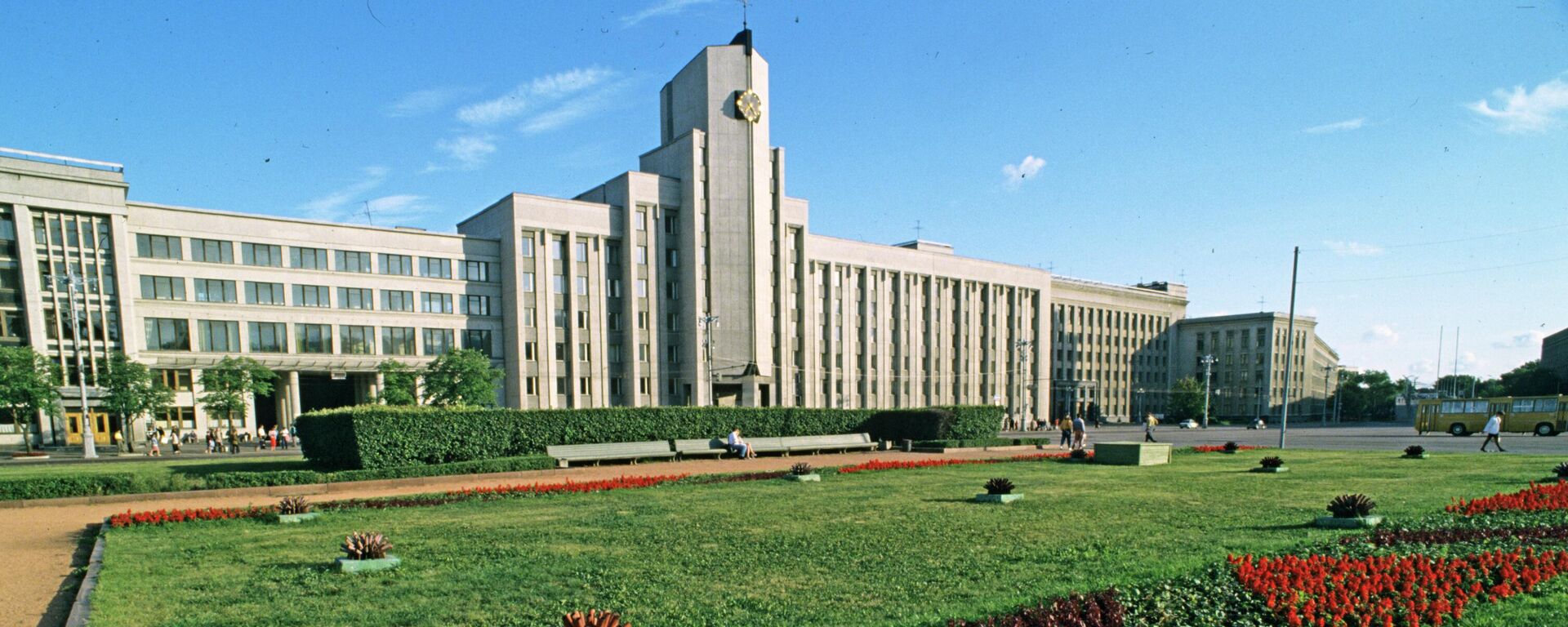 مبنى برلمان بيلاروسيا - سبوتنيك عربي, 1920, 31.10.2022