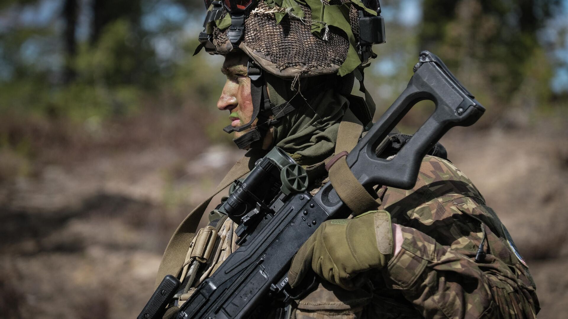 جندي خلال مناورات عسكرية سهم 22 (Arrow 22) في نينيسالو، فنلندا 4 مايو 2022.  - سبوتنيك عربي, 1920, 31.05.2022