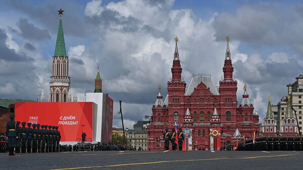 العرض العسكري بمناسبة الذكرى الـ77 لعيد النصر على الساحة الحمراء، موسكو، روسيا 9 مايو 2022 - سبوتنيك عربي