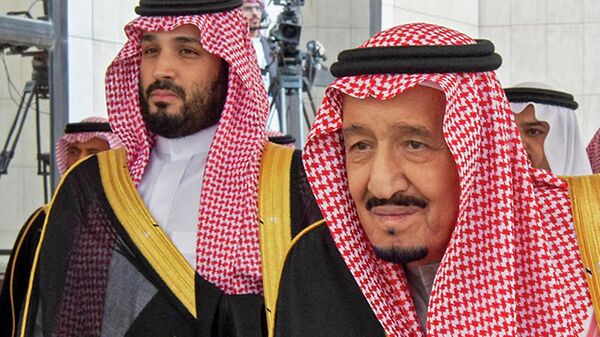 العاهل السعودي، الملك سلمان بن عبد العزيز، وولي عهده، الأمير محمد بن سلمان - سبوتنيك عربي
