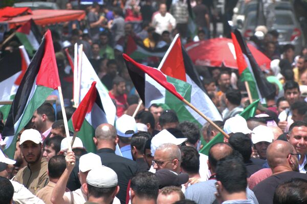 الفلسطينيون يحيون الذكرى الـ 74 للنكبة - سبوتنيك عربي