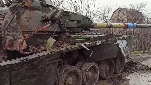  دبابة أوكرانية مدمرة - سبوتنيك عربي