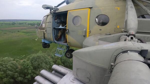 القوات الروسية خلال العملية العسكرية الخاصة في أوكرانيا - مروحية مي-8ام تي شا - سبوتنيك عربي