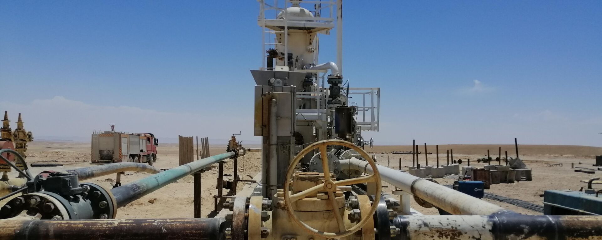 وزير النفط السوري: بدء الانتاج في حقل غاز يكتنز 9 مليار متر مكعب - سبوتنيك عربي, 1920, 03.12.2022