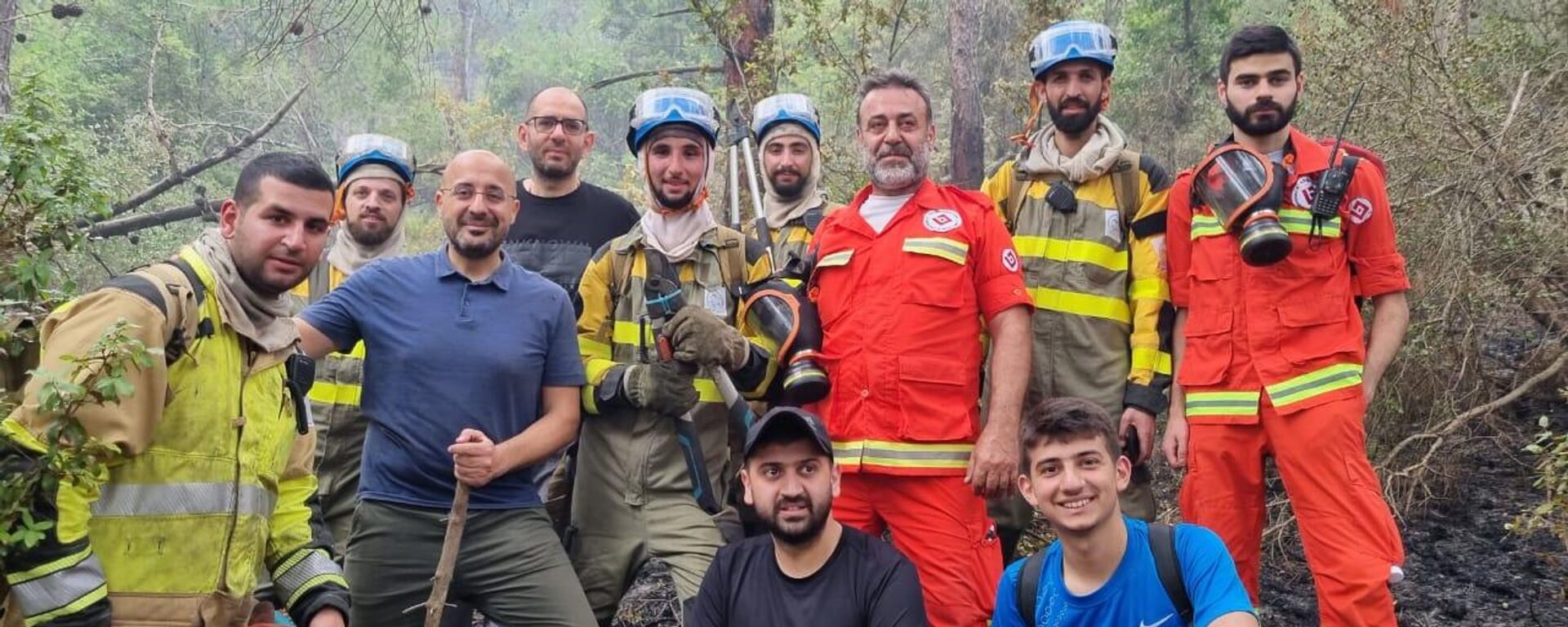 وزير البيئة اللبناني يكشف آخر تطورات وأسباب اندلاع الحرائق في غابة الصنوبر - سبوتنيك عربي, 1920, 08.06.2022