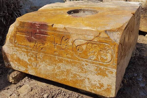  كتل حجرية من عهد الملك خوفو بمعبد الشمس في هليوبليس - سبوتنيك عربي