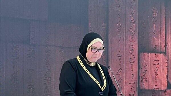 نيفين جامع وزيرة التجارة والصناعة المصرية، منتدى سانت بطرسبورغ الروسي، 16 يونيو/ حزيران 2022 - سبوتنيك عربي