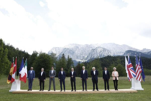 Мировые лидеры на саммите G7 в Баварии - سبوتنيك عربي