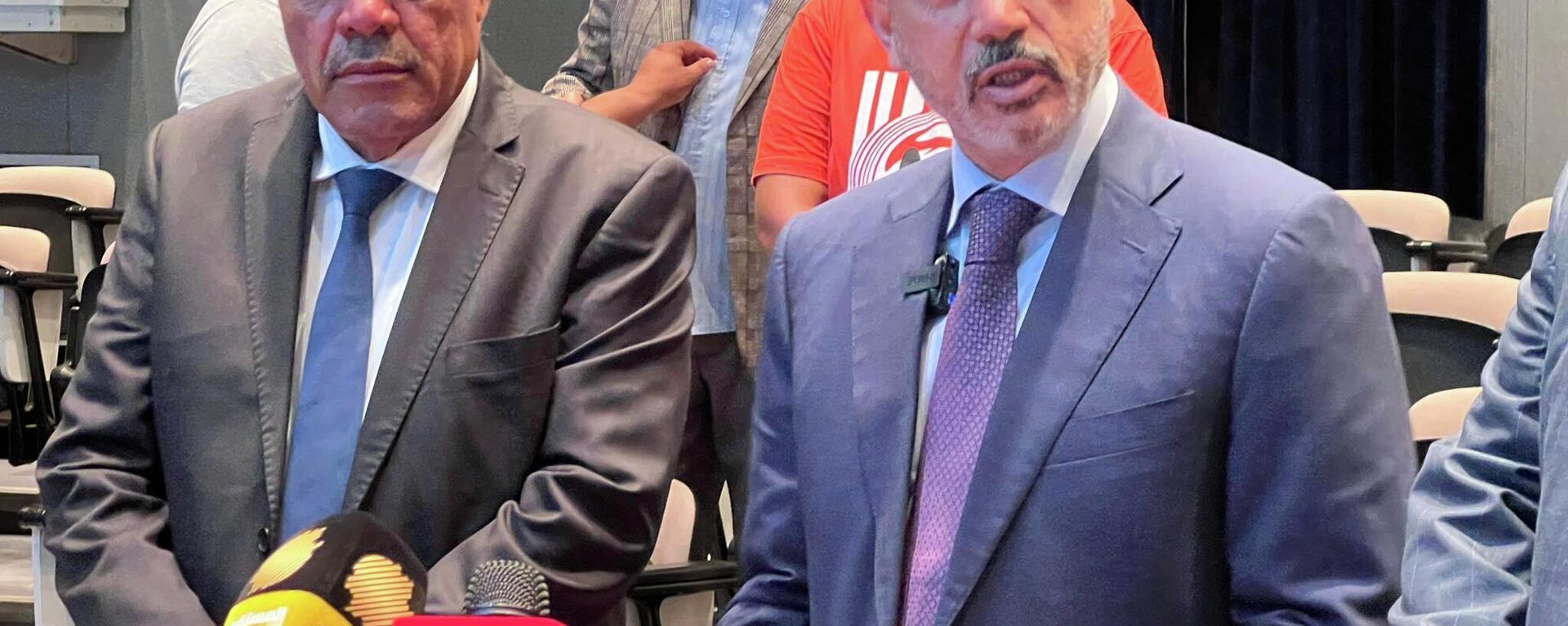 رئيس مؤسة النفط الليبية، فرحات بن قدارة، خلال مؤتمر صحفي في مدينة بنغازي، ليبيا، 15 يوليو/ تموز 2022 - سبوتنيك عربي, 1920, 01.05.2023