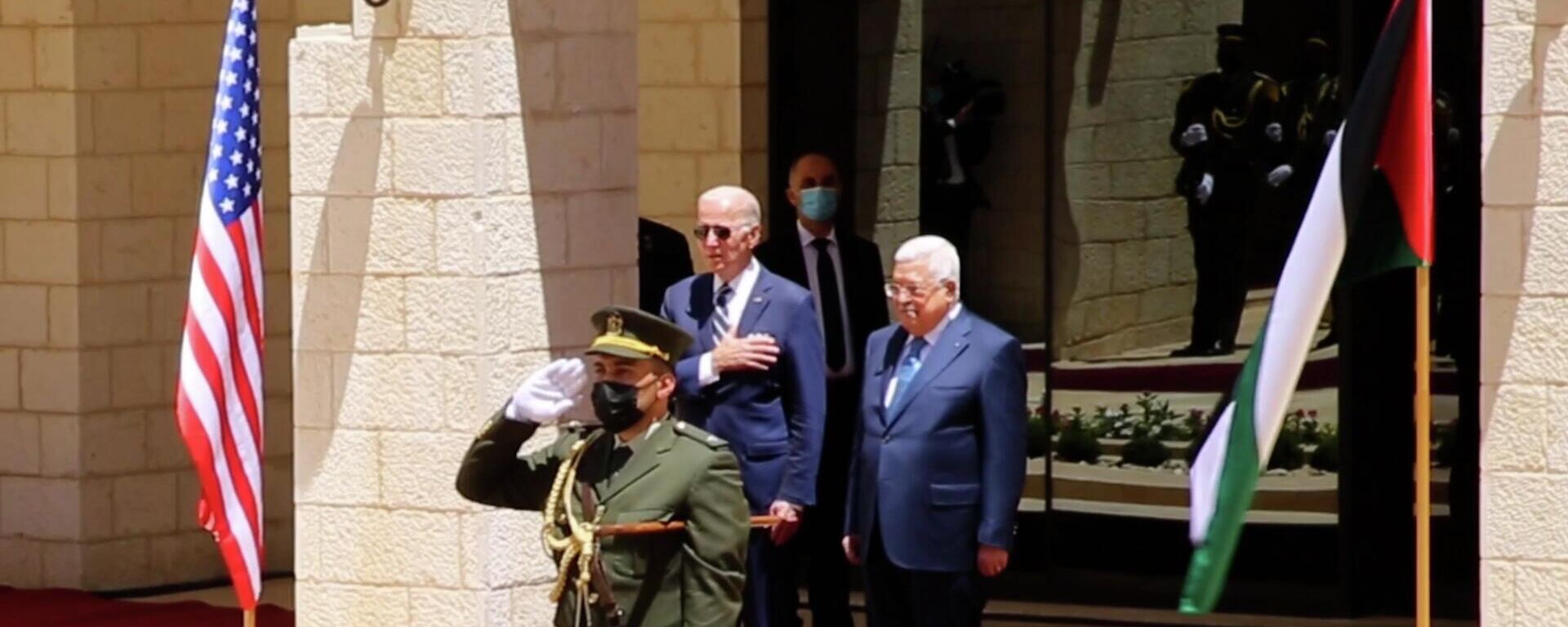 الرئيس الأمريكي جو بايدن يلتقي الرئيس محمود عباس في بيت لحم  - سبوتنيك عربي, 1920, 15.07.2022