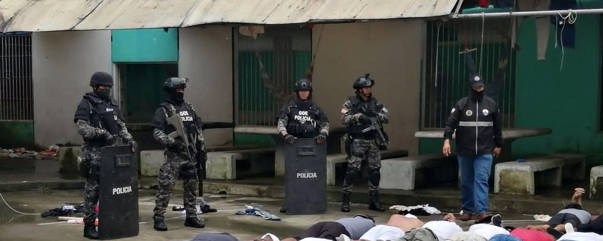 صورة للشرطة الإكوادورية في سجن بيلافيستا الذي قتل فيه 44 نزيلا خلال شجار في 9 مايو 2022 - سبوتنيك عربي, 1920, 18.07.2022