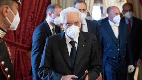 الرئيس الإيطالي يقبل استقالة رئيس الحكومة ماريو دراغي - سبوتنيك عربي