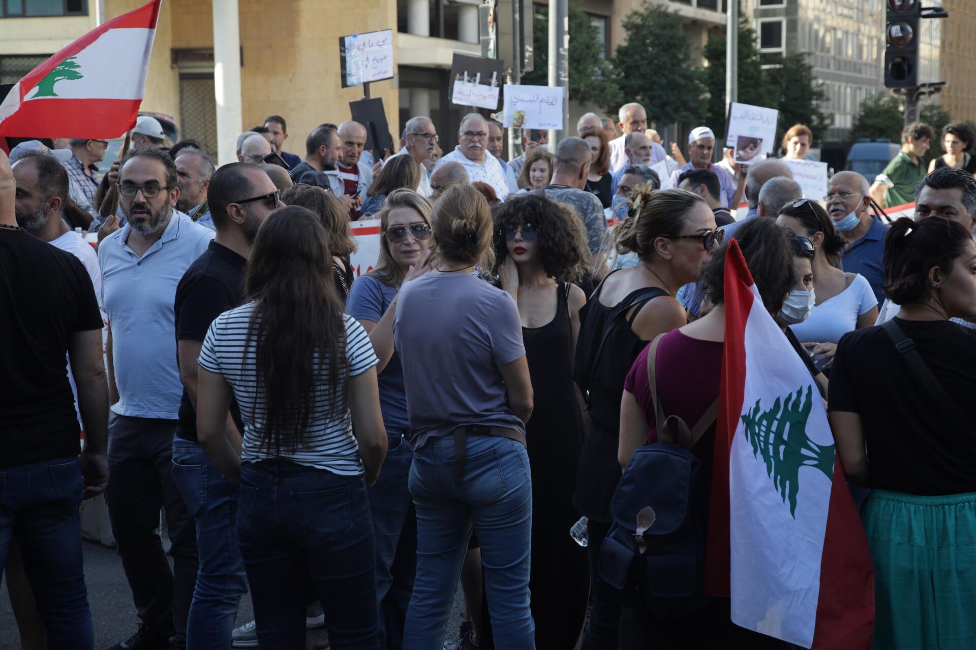 تحركات شعبية في مختلف المناطق اللبنانية إحتجاجا على الأوضاع المعيشية - سبوتنيك عربي, 1920, 21.07.2022
