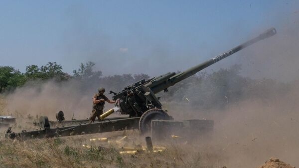 مدفعية القوات المشاركة في العملية الخاصة الروسية بأوكرانيا - سبوتنيك عربي