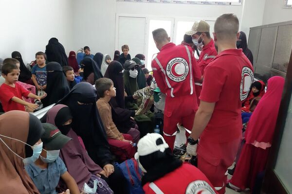 طاجيكستان تتسلم 146 طفل وإمرأة من مخيمات داعش شرقي سوريا - سبوتنيك عربي