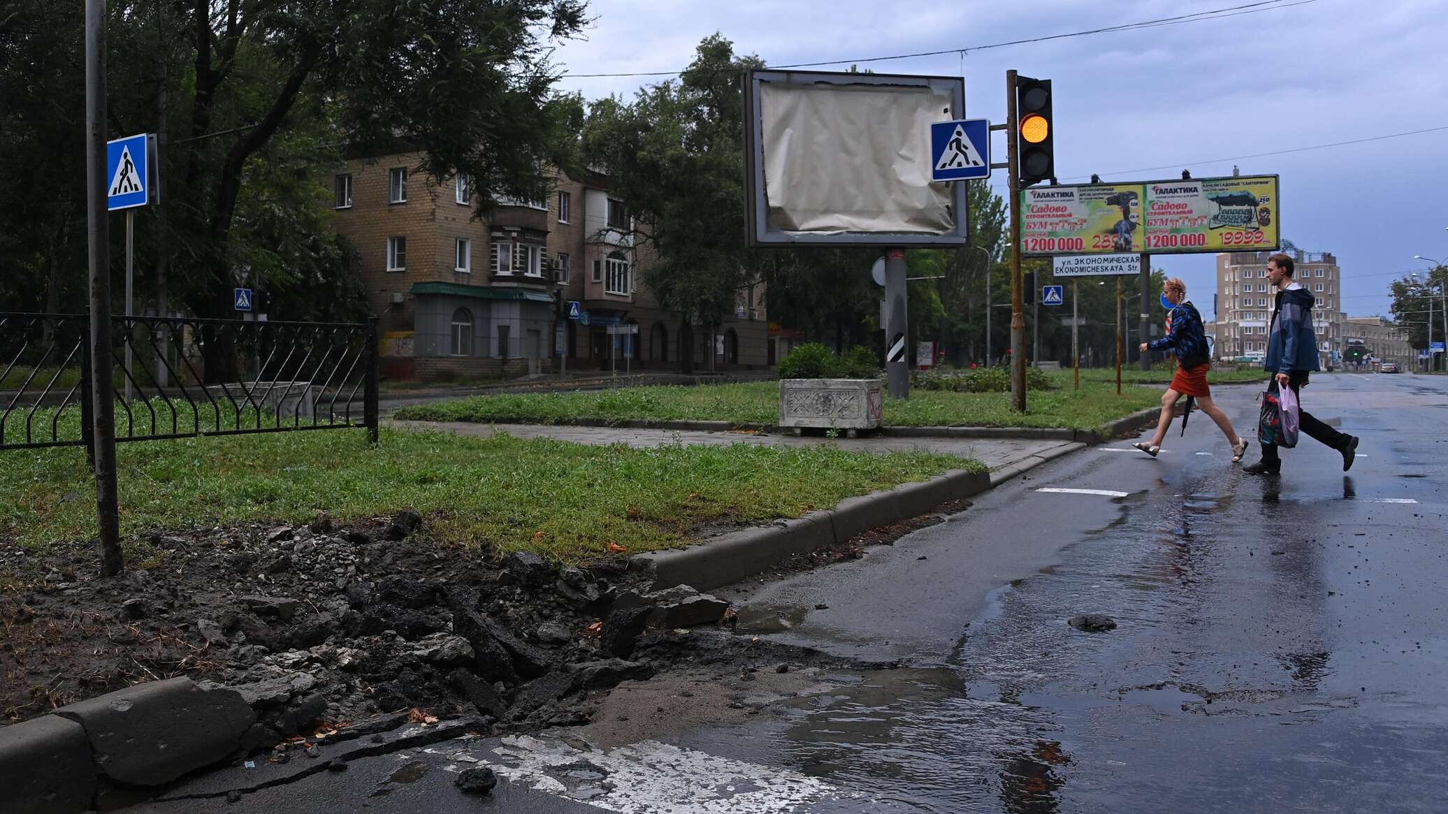 Донецк 4 июля. Обстрел Донецка 4 августа 2022. Донецк Макеевка. Украинские города. Центр Донецка сейчас.