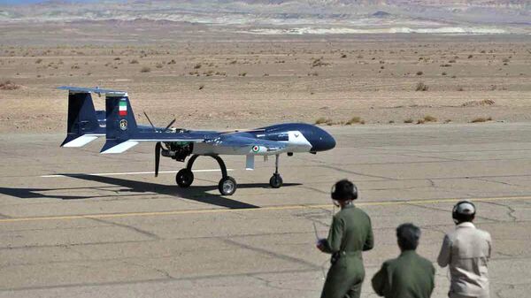 تدريبات القوات المسلحة الإيرانية باستخدام طائرات مسيرة، درون، إيران 24 أغسطس 2022 - سبوتنيك عربي