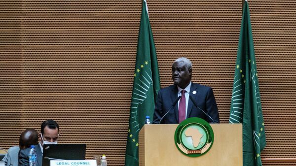 رئيس المفوضية الأفريقية التابعة للاتحاد الأفريقي موسى فقي أحمد - سبوتنيك عربي