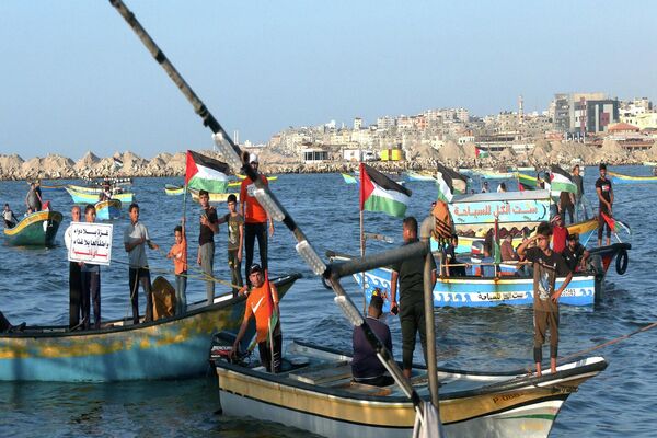 الفصائل الفلسطينية تنظم فاعليات في ميناء غزة للمطالبة بالحق في الغاز ورفع الحصار - سبوتنيك عربي