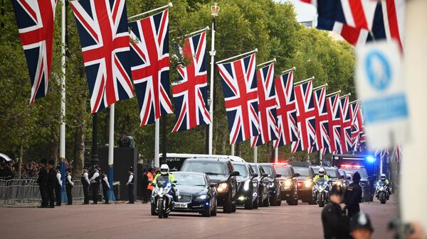 وصول نعش ملكة بريطانيا العظمى الملكة إليزابيث الثانية، لندن، إنجلترا 18 سبتمبر 2022 - سبوتنيك عربي