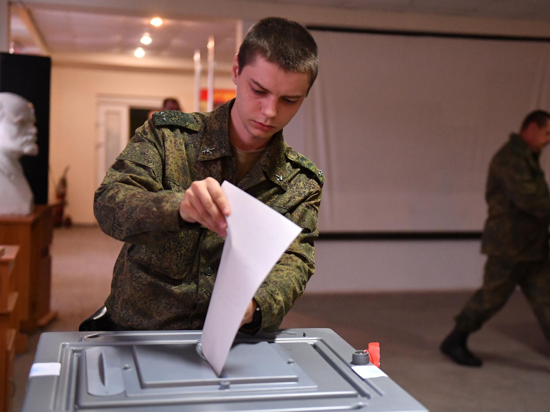 Голосовать по военному билету на выборах можно