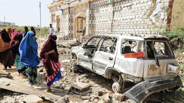 هجوم نفذه مقاتلو حركة الشباب على مركز للشرطة في ضواحي مقديشو - الصومال في فبراير 2022 - سبوتنيك عربي