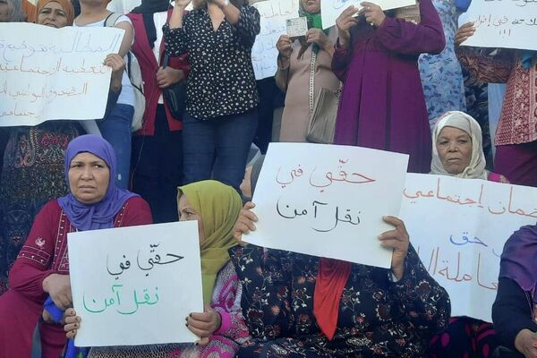 عاملات الفلاحة في تونس ينتفضن احتجاجا على ظروف العمل المتردية - سبوتنيك عربي