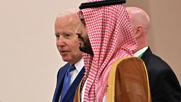 الرئيس الأمريكي جو بايدن وولي العهد السعودي الأمير محمد بن سلمان - سبوتنيك عربي