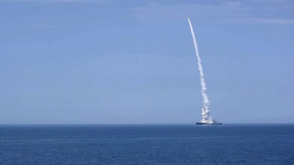 إطلاق الصواريخ الروسية على منشآت للقيادة العسكرية والاتصالات والطاقة في أوكرانيا - سبوتنيك عربي