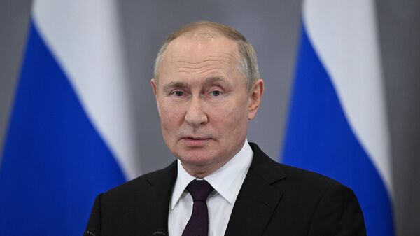 بوتين: الأغبياء يلغون الثقافة الروسية وموسكو  على العكس تروج لأفضل الأعمال