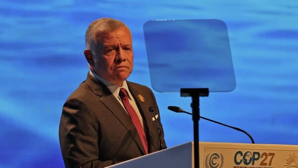 العاهل الأردني، الملك عبد الله الثاني، يلقي كلمة له في مؤتمر المناخ (كوب 27)، شرم الشيخ، مصر، 7 نوفمبر/ تشرين الثاني 2022 - سبوتنيك عربي