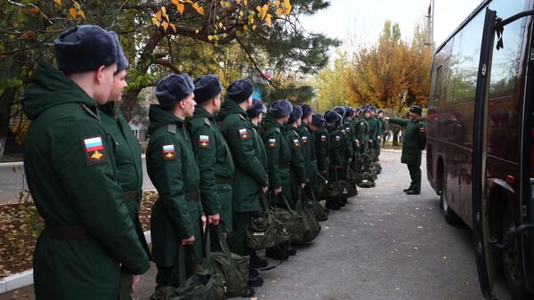 توجه المجندين إلى العملية العسكرية الخاصة الروسية، في منطقة فولغوغراد، روسيا - سبوتنيك عربي