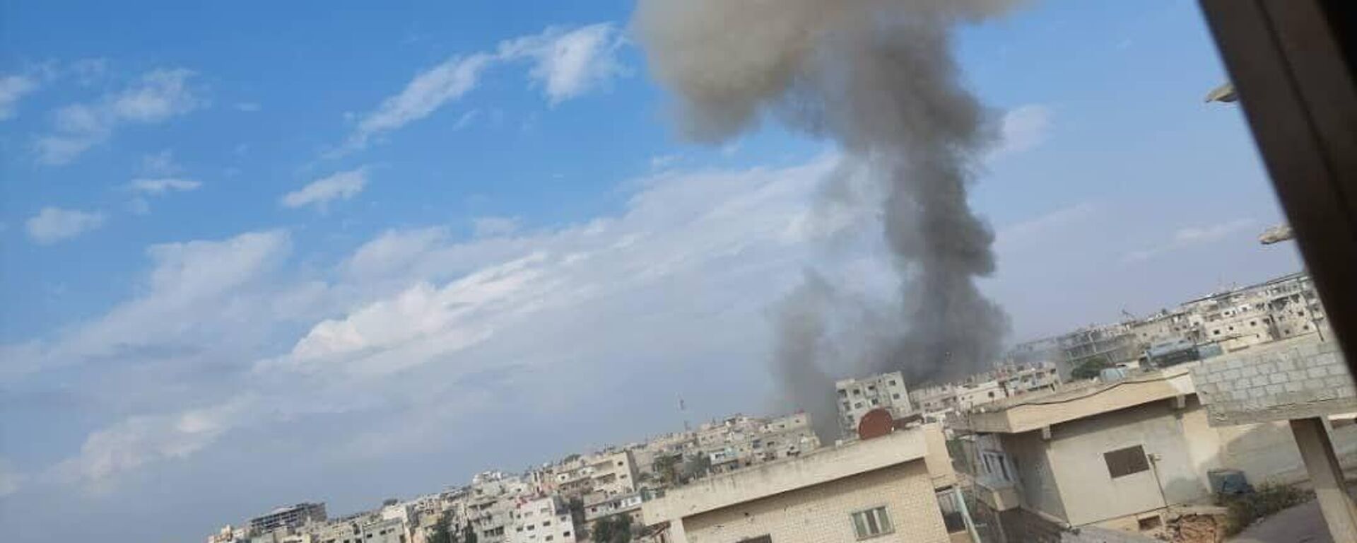 انفجار سيارة مفخخة في أحد أحياء مدينة درعا السورية - سبوتنيك عربي, 1920, 14.11.2022