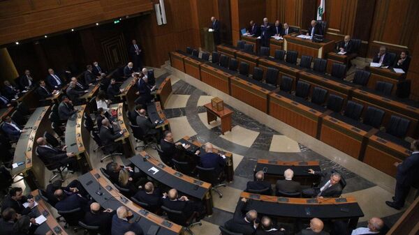 الجلسة السابعة في انتخاب رئيس جمهورية جديد للبلاد، مجلس النواب اللبناني، بيروت، لبنان 24 نوفمبر 2022 - سبوتنيك عربي
