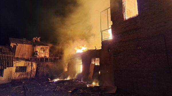 نتائج القصف الليلي من قبل القوات المسلحة الأوكرانية لمدينة دونيتسك - سبوتنيك عربي