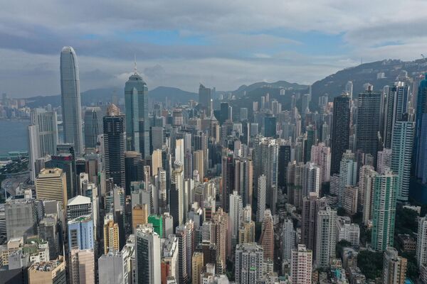 منظر جوي يُظهر المباني السكنية والتجارية في هونغ كونغ في 14 نوفمبر 2022. - سبوتنيك عربي