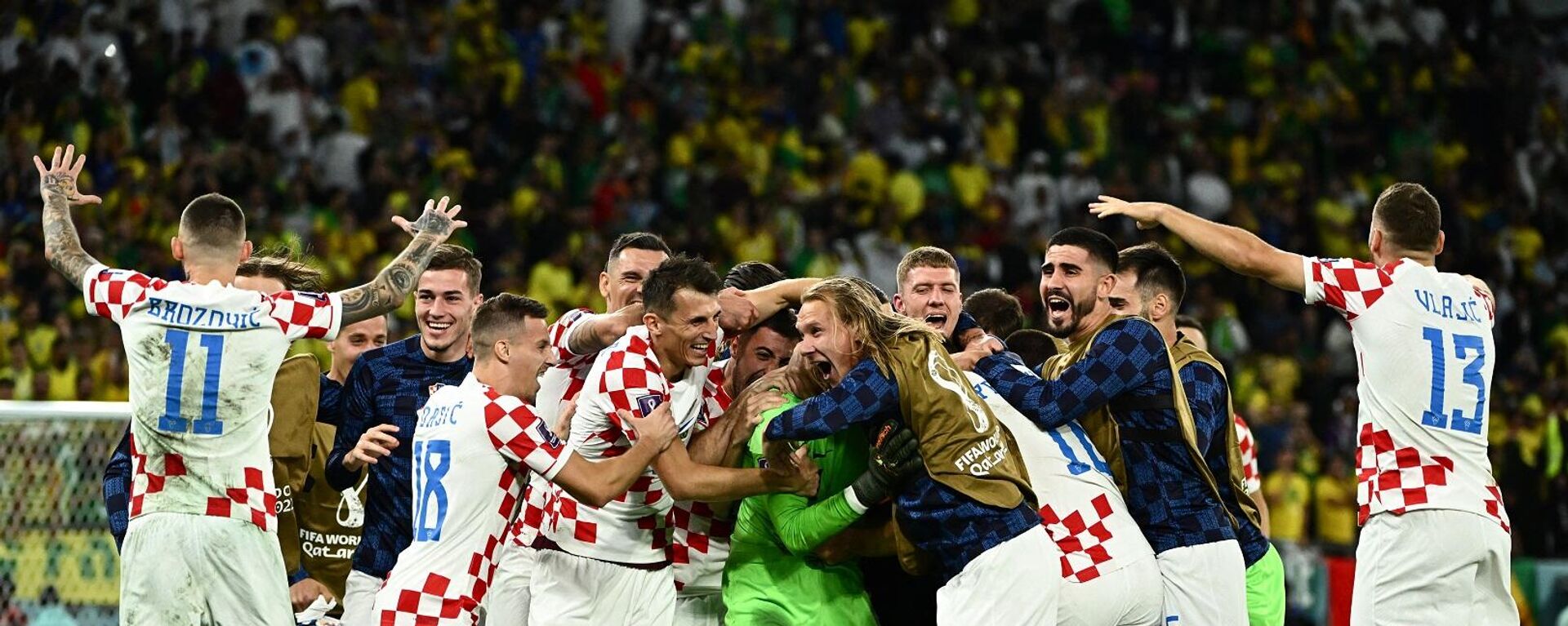 منتخب كرواتيا لكرة القدم يحتفل بتأهله لنصف نهائي بطولة كأس العالم 2022 بعد هزيمته لمنتخب البرازيل، 9 ديسمبر/ كانون الأول 2022 - سبوتنيك عربي, 1920, 09.12.2022