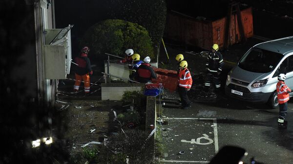 ثلاثة قتلى وعشرات المفقودين بعد انفجار مبنى سكني بجزيرة جيرسي البريطانية 9 ديسمبر 2022 - سبوتنيك عربي